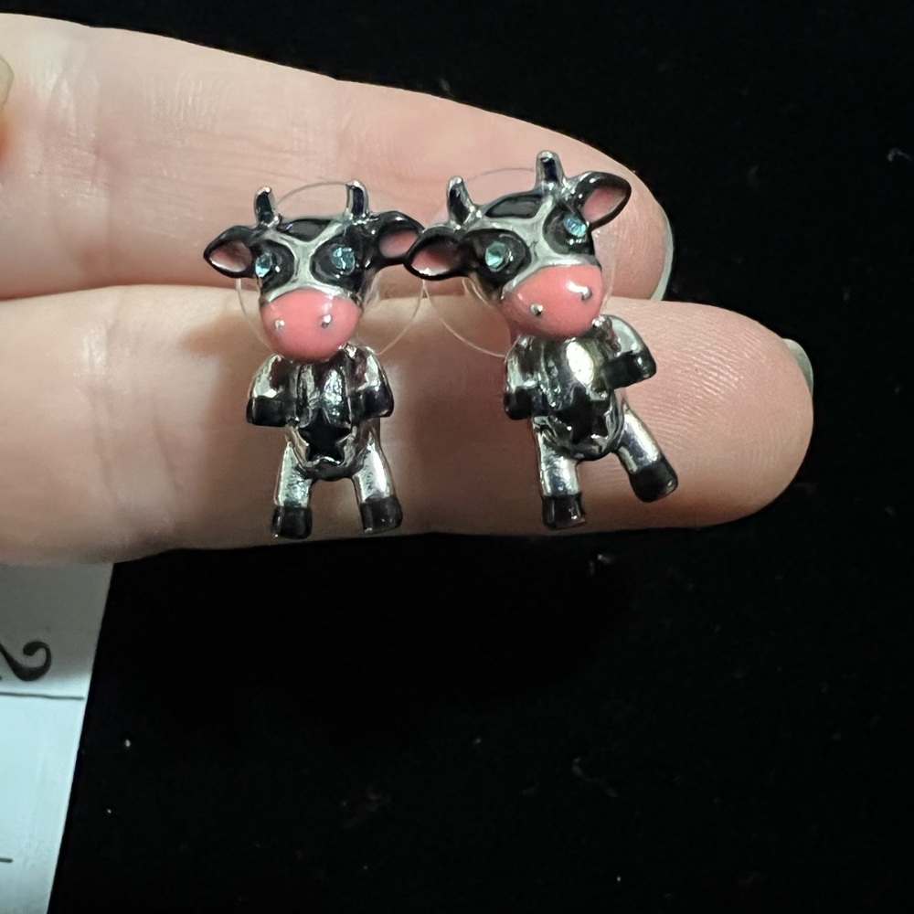 New Cow Earrings Silver